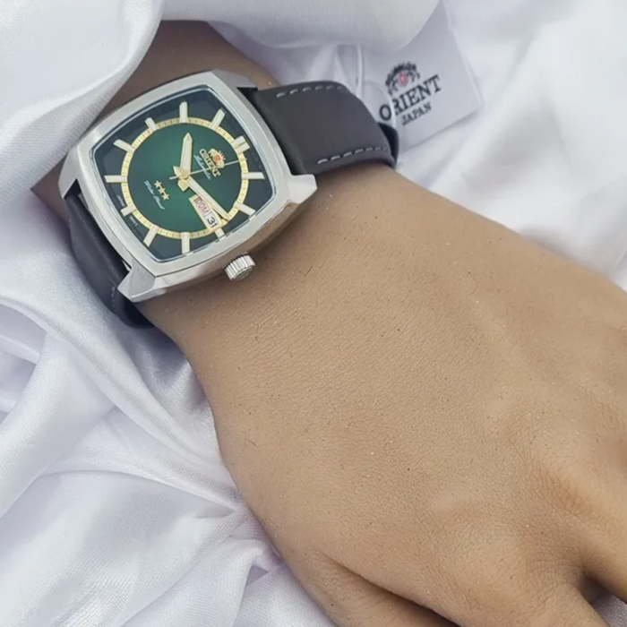 Relógio Orient Masculino Automático Verde Couro F49SC031 E1NX - Image 3