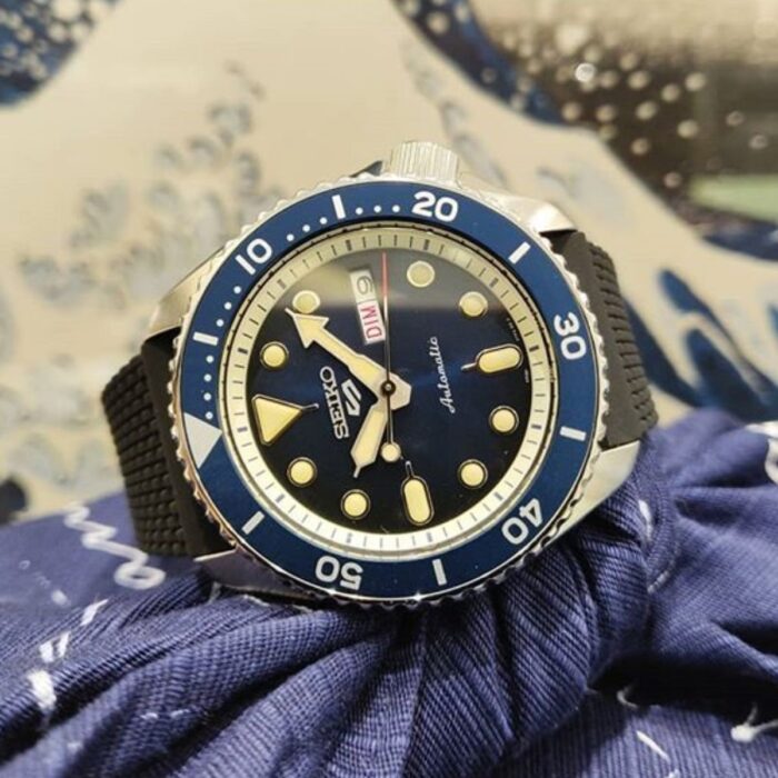 Relógio Seiko Masculino 5 Sports Automático - SRPD71K2 D1PX - Image 4