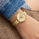 Relógio Guess Feminino Dourado - GW0914L2 - Image 5