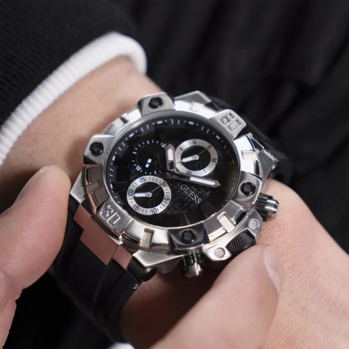 Relógio Guess Masculino Preto Silicone - GW0802G1 - Image 5