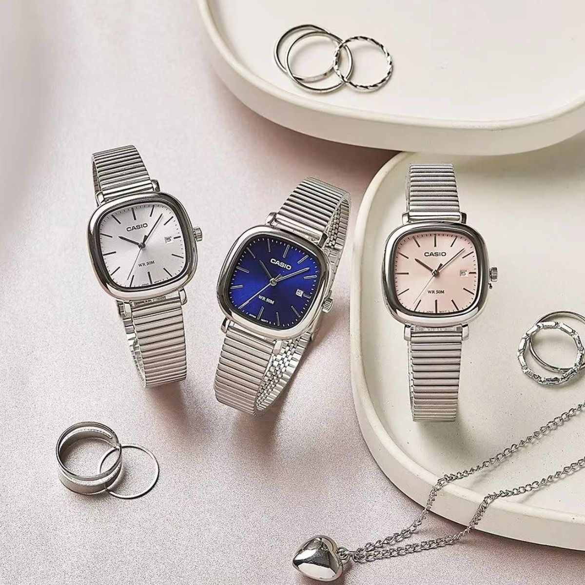 15385550015-2.jpg Relógio Casio Prateado Feminino - LTP-B166D-7AV - Imagem 6